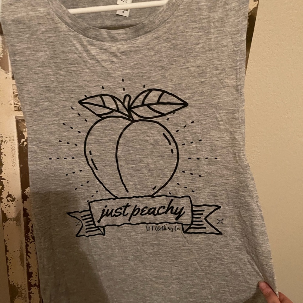 Muscle tank top lft brand